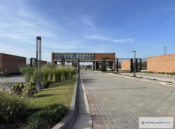 Terreno · 600m²