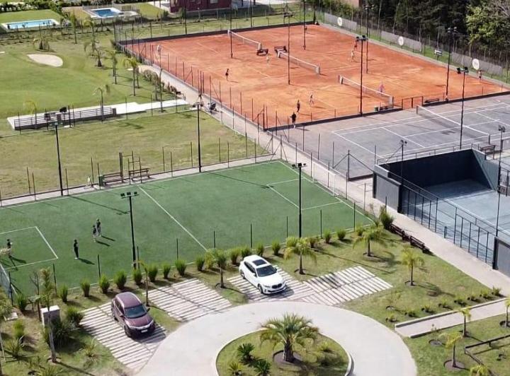 Terreno · 801m²