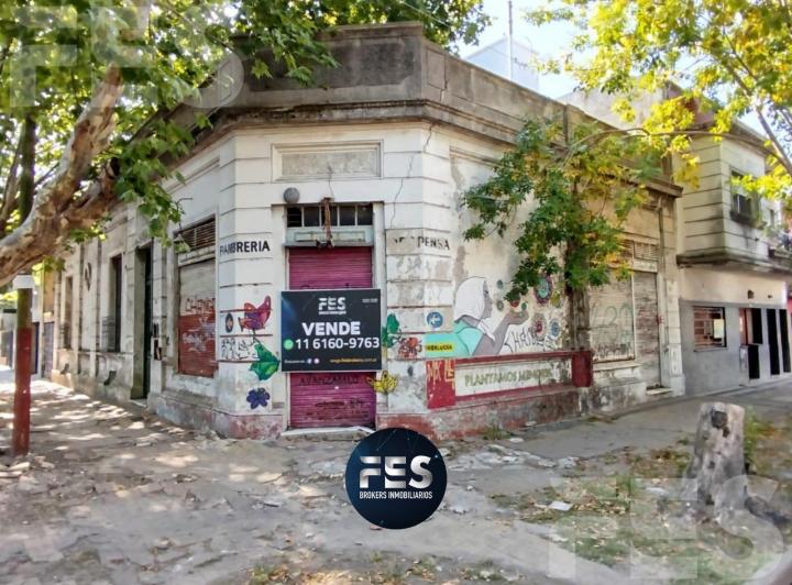 Terreno · 180m²