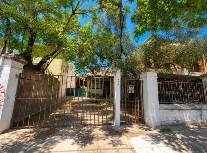 Terreno · 460m²