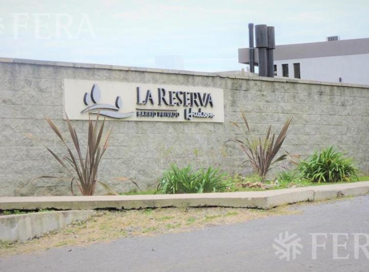 Terreno · 542m²