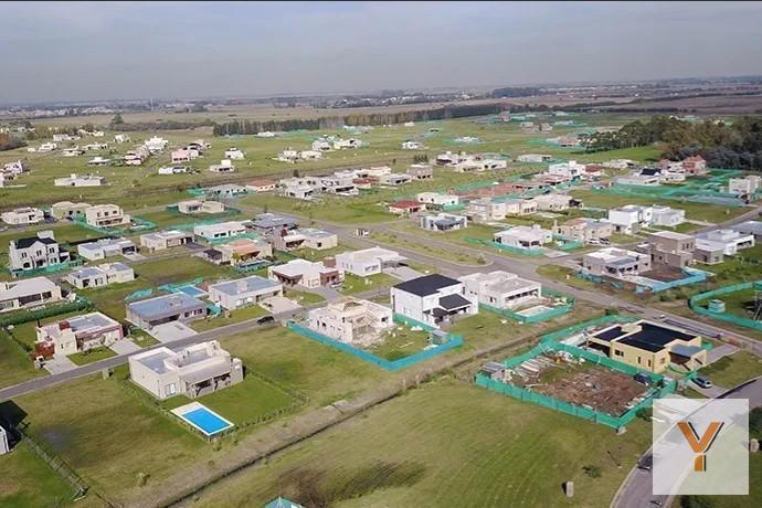 Terreno · 650m²