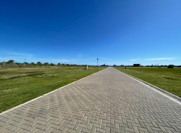 Terreno · 600m²