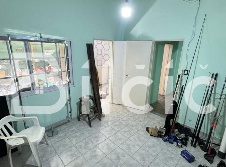 Terreno · 129m² · 3 Ambientes · 1 Cochera
