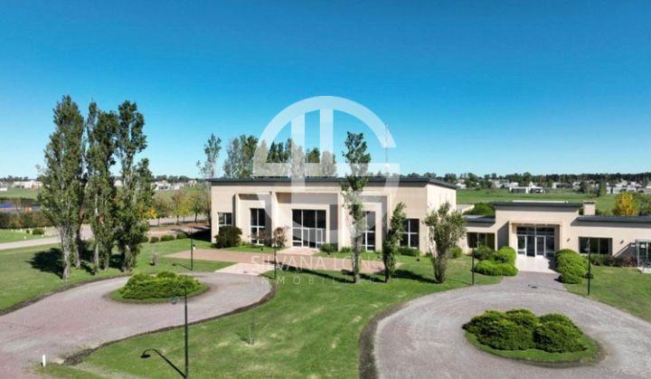 Terreno · 1276m²