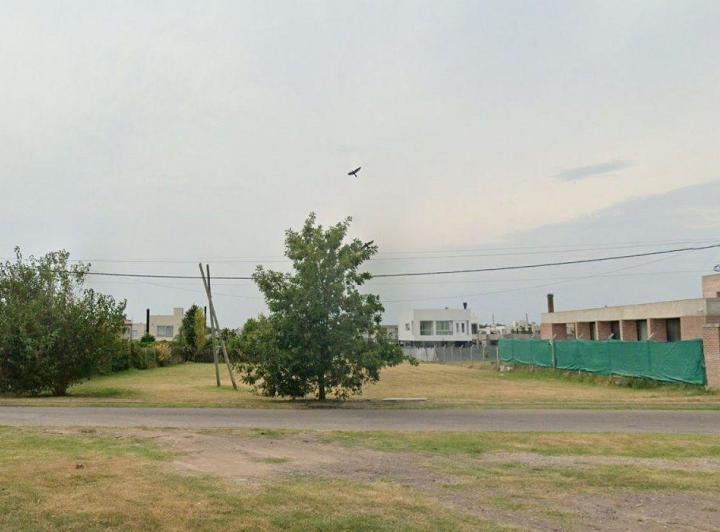 Terreno · 1621m²