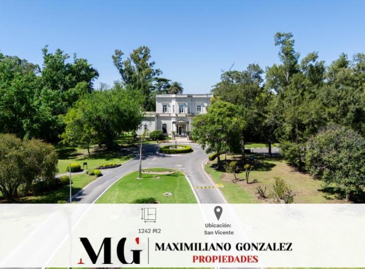 Terreno · 1242m²