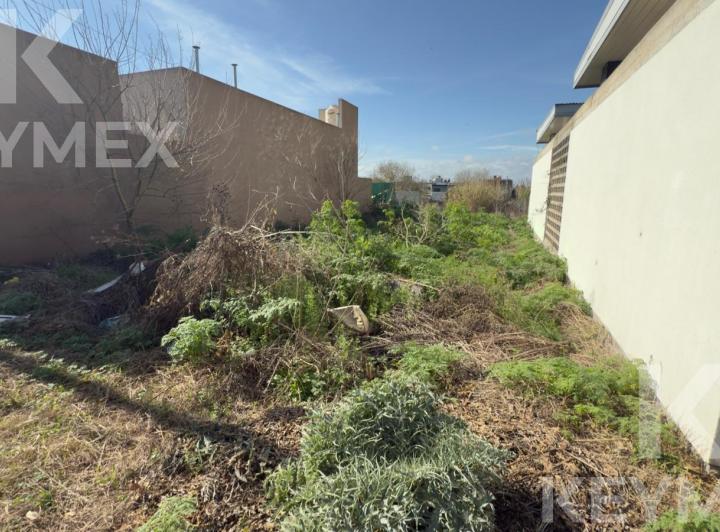 Terreno · 400m²