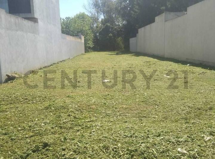Terreno · 380m²