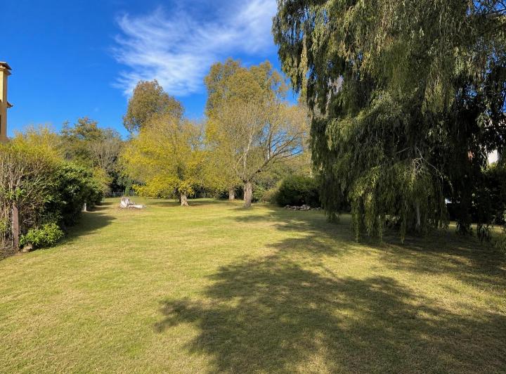 Terreno · 1150m²