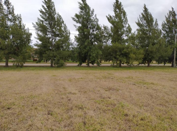 Terreno · 2103m²