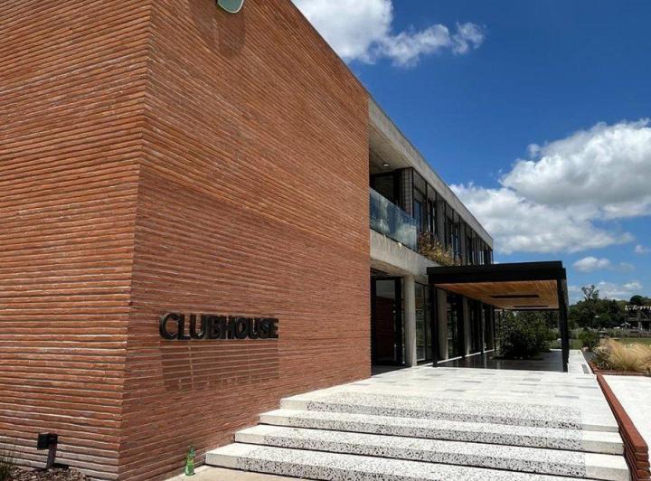 Terreno · 600m²