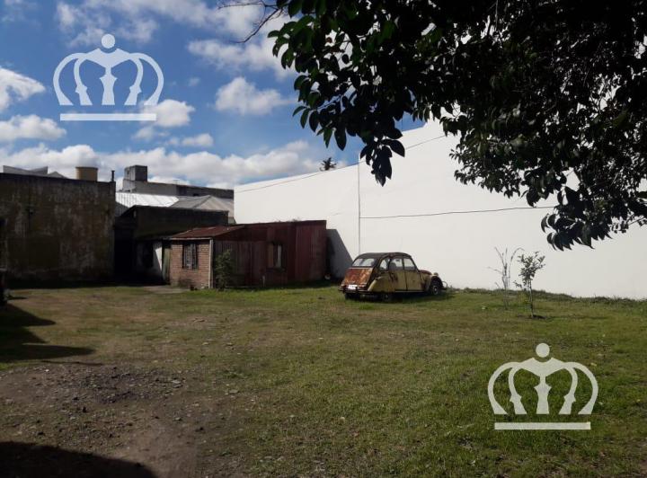 Terreno · 450m²