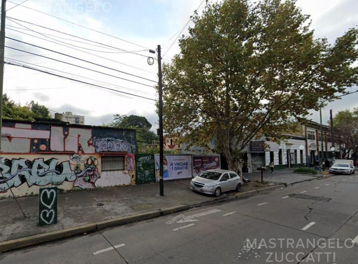 Terreno · 292m²