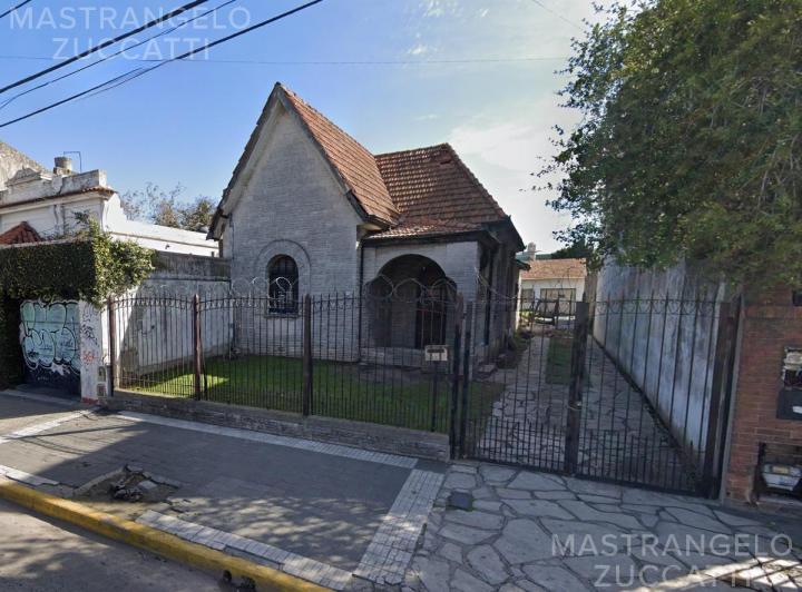 Terreno · 667m²