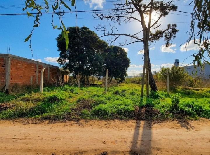 Terreno · 571m²