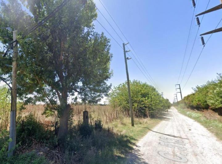 Terreno · 77843m²