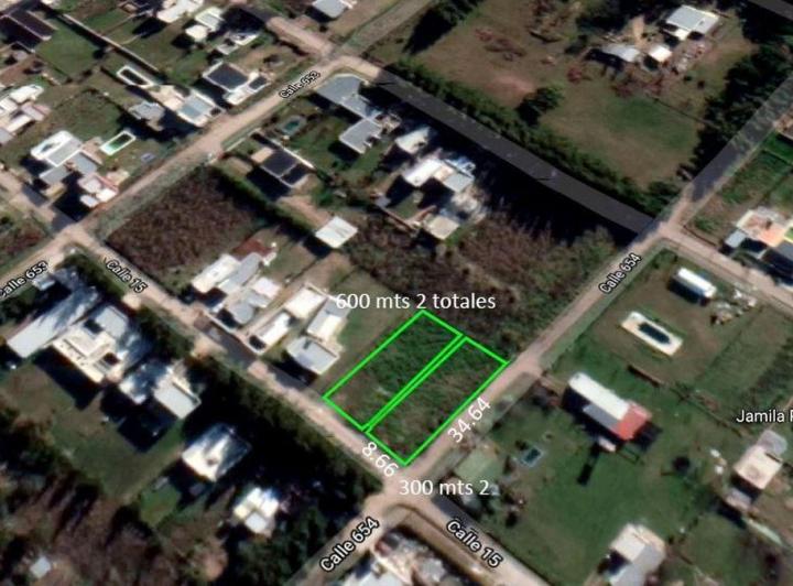 Terreno · 600m²