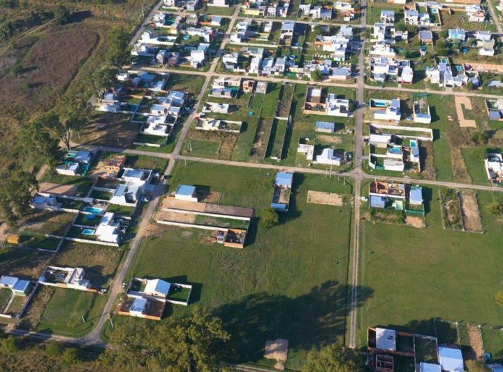 Terreno · 300m²