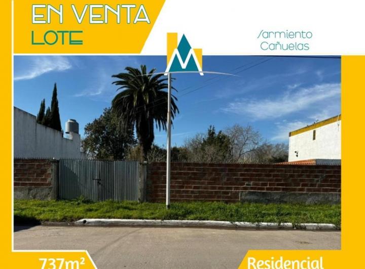 Terreno · 737m²