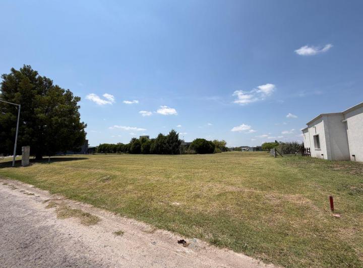 Terreno · 660m²