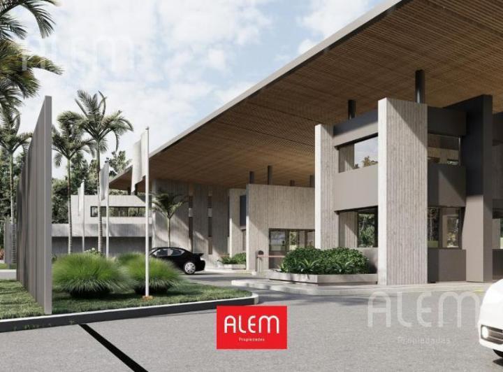 Terreno · 700m²