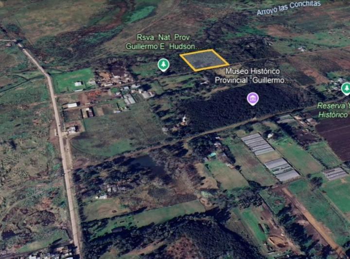 Terreno · 11000m²