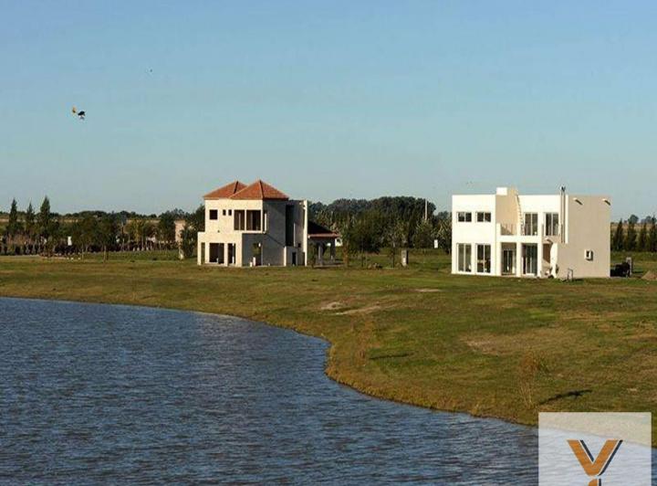 Terreno · 1100m²