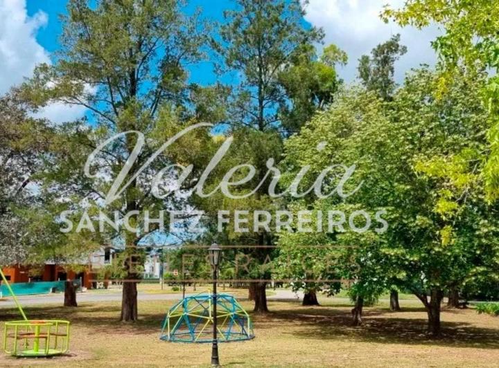 Terreno · 450m²
