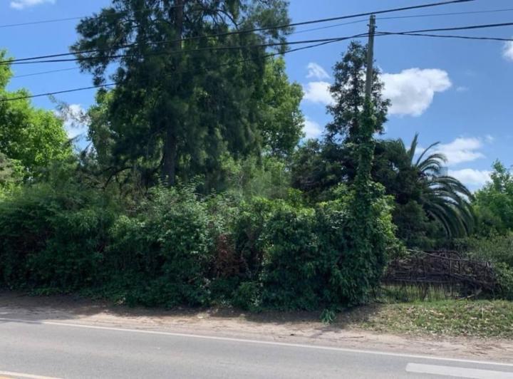 Terreno · 1400m²