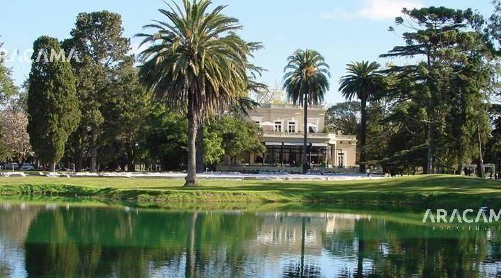 Terreno · 1200m²
