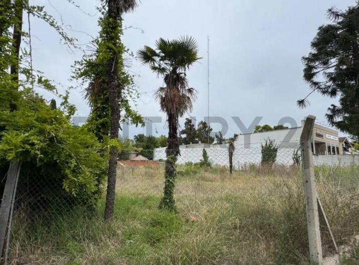 Terreno · 360m²
