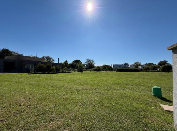 Terreno · 700m²