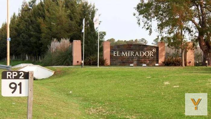 Terreno · 1760m²