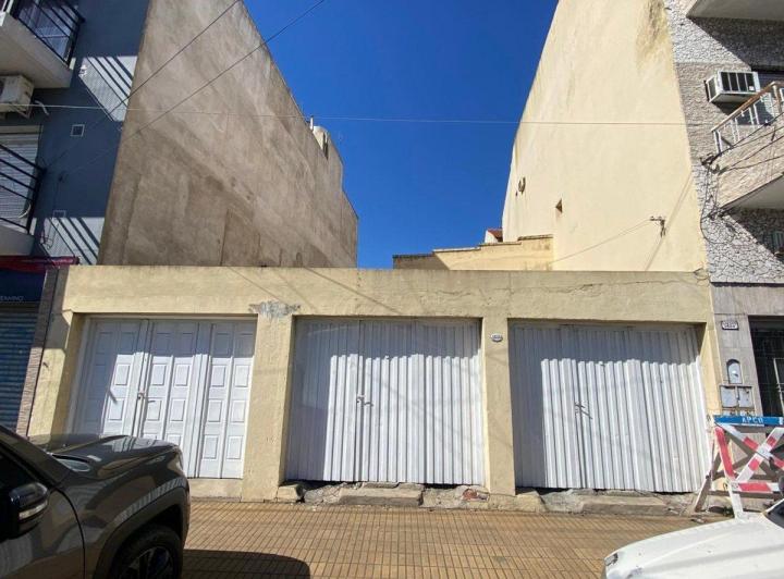 Terreno · 377m²