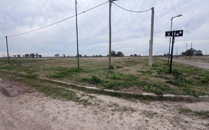 Terreno · 1075m²
