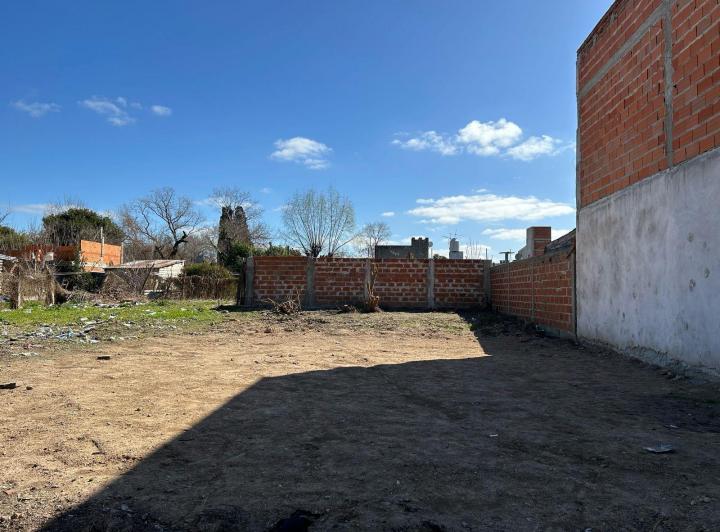 Terreno · 300m²