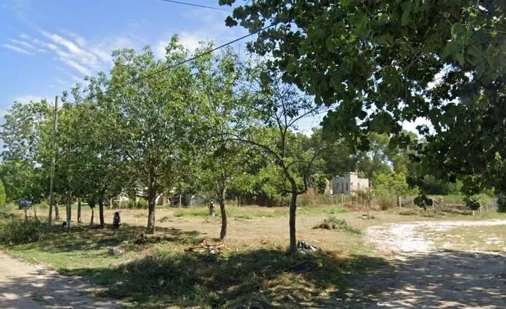 Terreno · 1366m²