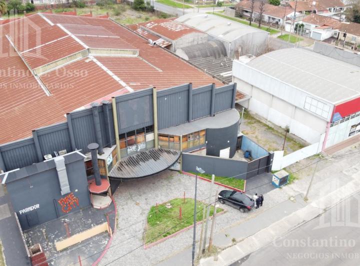 Terreno · 3800m²