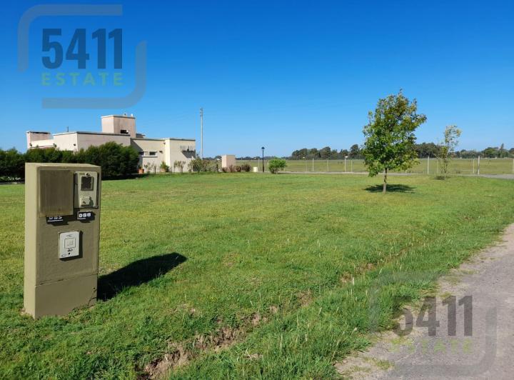 Terreno · 798m²