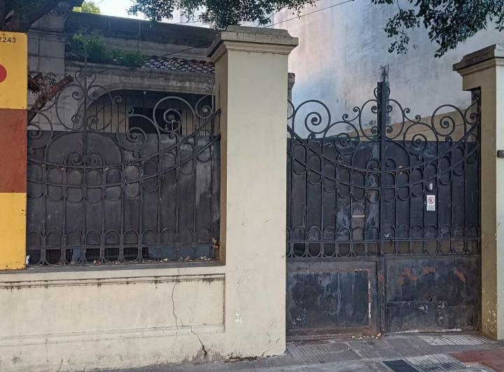 Terreno · 6 Ambientes