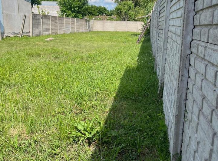Terreno · 400m²
