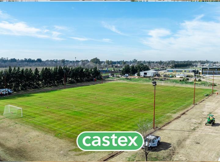 Terreno · 861m²