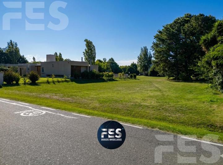 Terreno · 750m²