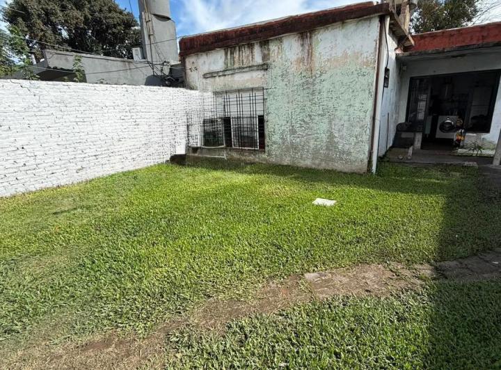 Terreno · 210m²