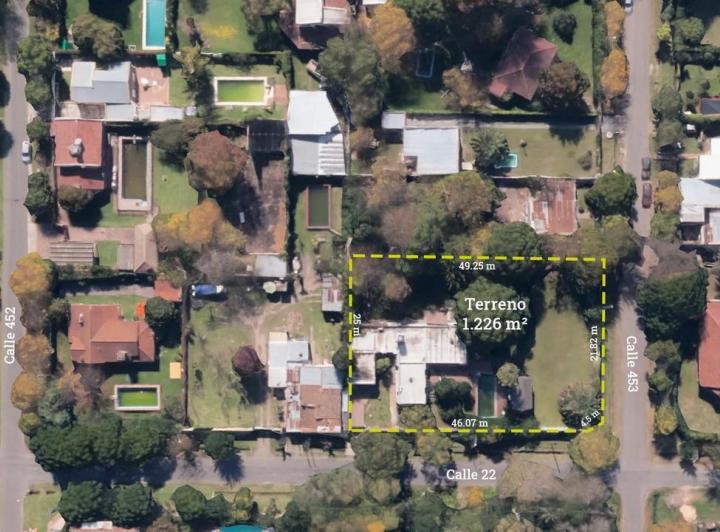 Terreno · 1226m²