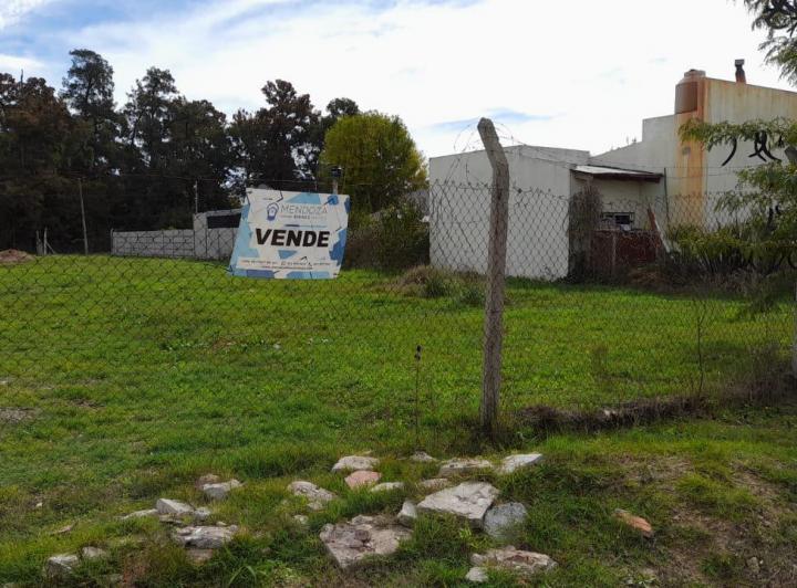 Terreno · 300m²