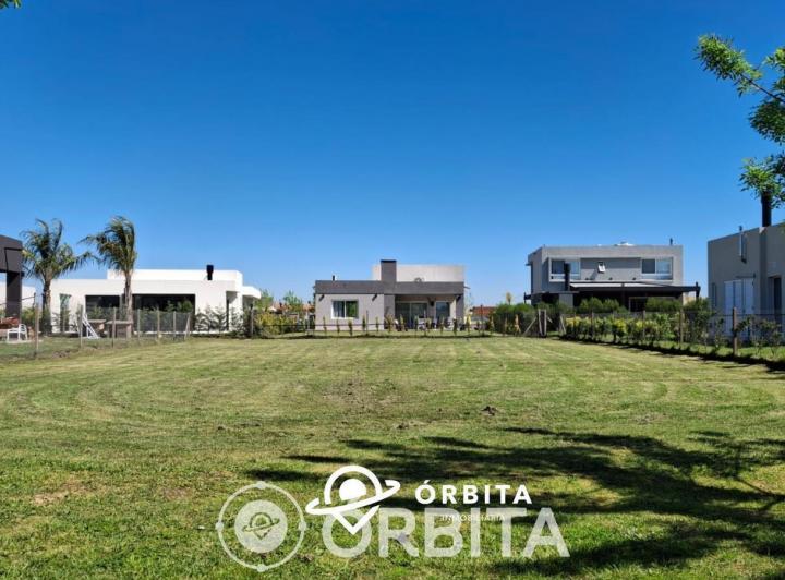 Terreno · 626m²