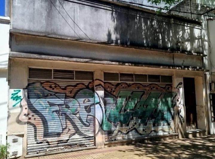 Terreno · 219m²
