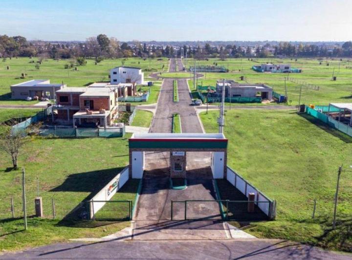 Terreno · 700m²